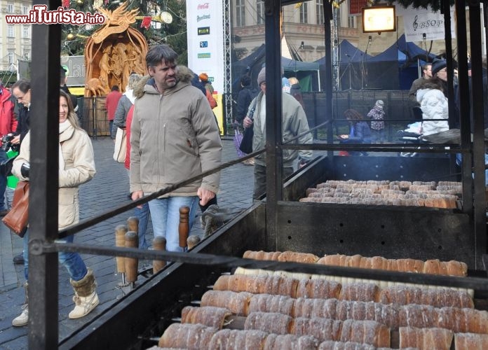 I trdelník: i dolci tipici del Mercatino  di Natale di Praga