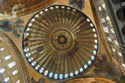 La grande cupola di Aya Sofia