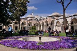 All'interno del cortile del Topkapi