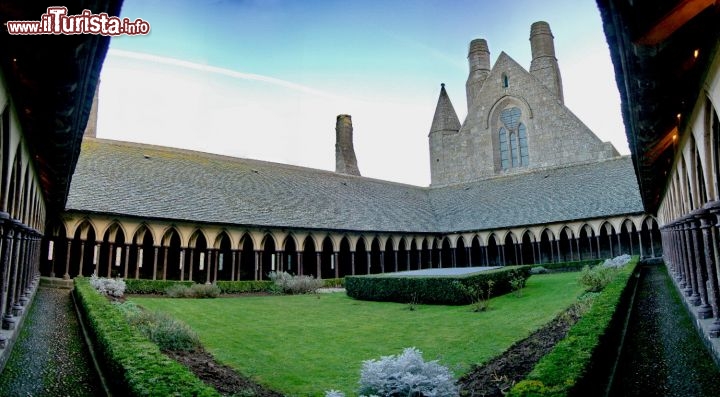 Mont Saint-Michel il Chiostro de la Mervelle