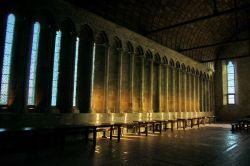 Mont St Michel la parete sinistra del refettorio ...