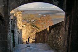 Scorcio da uno degli ingressi di Mont St Michel ...