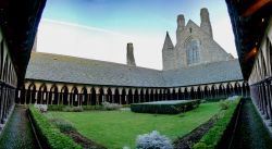 Mont Saint-Michel il Chiostro de la Mervelle