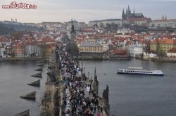 Ponte carlo e castello di praga