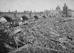 Foto storica di una piena moldaba nel 19 secolo