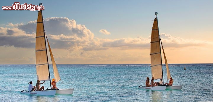 la vela è un buon metodo per scoprire le coste di Mauritius e Rodrigues