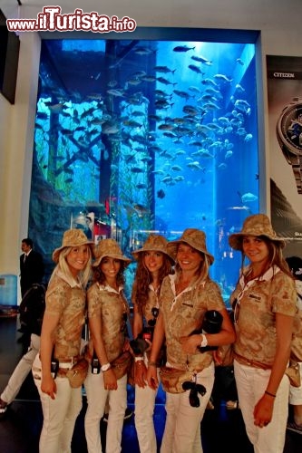 Donnavventura all'acquario di Dubai