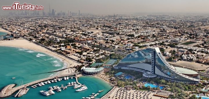 Vista aerea di Dubai