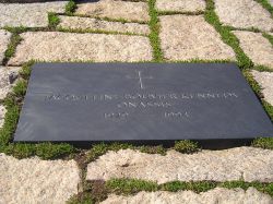La tomba di Jacqueline Kennedy Onassis a Washington