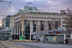 Bibilioteca Universitaria a karlsplatz