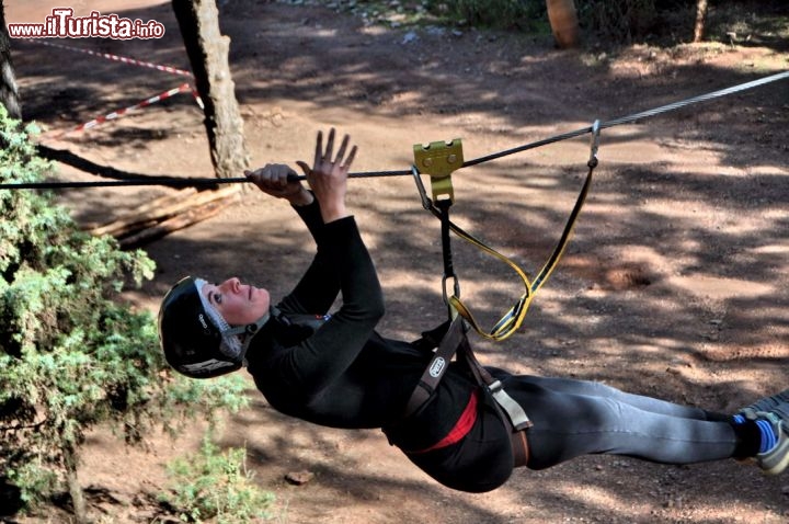 Blogger in azione all'Accro Park di Terres dAmanar