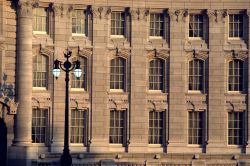 Admiralty Arch Buckingham Palace Credit: ...