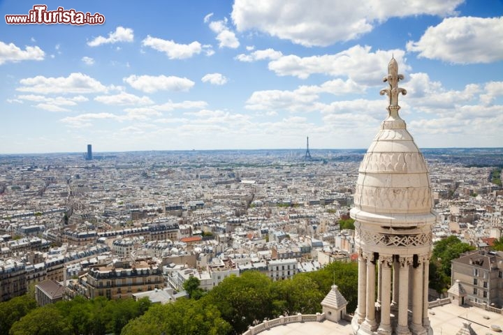 Immagine Vista di Parigi dall'alto del Sacro Cuore