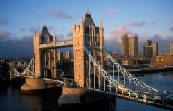 Tower bridge londra