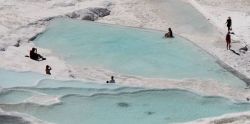 Pamukkale, vasche in calcare e travertino
DONNAVVENTURA ...