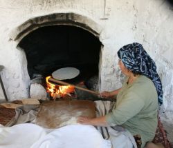 Pane cucinato in maniera tradizionale
DONNAVVENTURA ...
