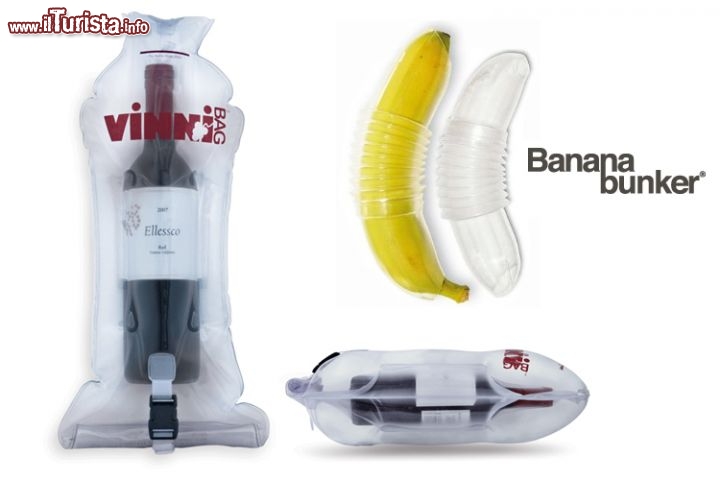 Proteggi bottiglie da valigia (Vinni Bag) by corporatetravelsafety.com e salva banana by bananabunker.com - Sappiamo tutti che le nostre valige, in aeroporto, subiscono dei traumi in aeroporto, e oggetti fragili, lasciati nel bagaglio prinicpale, rischiano una brutta fine quando vengono scaricati dagli aerei! Una buona idea per chi vuole viaggiare portandosi a casa un vino ecellente scoperto in vacanza è dotarsi di fantastici VinniBag, dal costo indicativo di 88 euro, una protezione perfetta per salvaguardare il vino anche dagli urti più violenti che una valigia può ricevere. In vendita qui.

Per i bambini, e non solo, c'è una versione più piccola, che aiuta a salvaguardare uno degli alimenti preferiti: la banana! Ecco allora il Banana Bunker (prezzo 11 euro), che diventa ideale per evitare l'urto, e il successivo annerimento, della vostra banana! In vendita qui.