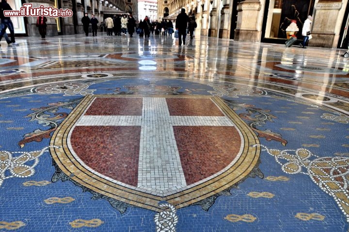 Dettaglio pavimento Galleria Vittorio Emanuele