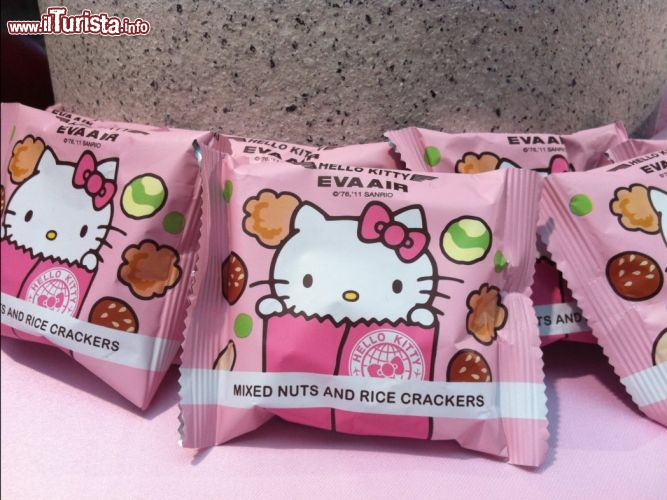 Anche gli snack Hello Kitty - Foto cortesia, EVA Air - www.evaair.com