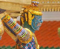 Dettaglio Statua al Wat Phra Kaew