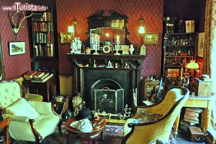 Immagine Interno Sherlok Holmes Museum Londra