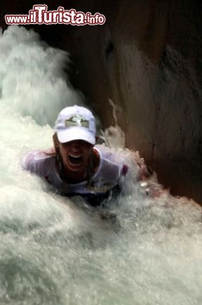 Immagine Le rapide del Wadi Mujib
DONNAVVENTURA 2010 - Tutti i diritti riservati - All rights reserved