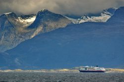  Le Alpi Norvegesi dal mare di Bodo - La ...