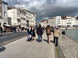Il lungomare de La Rochelle: chi viene a ...