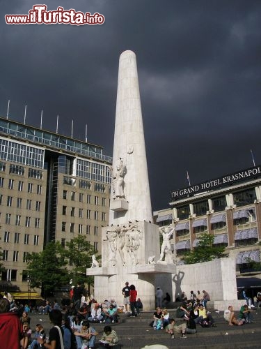 Immagine Monumento nazionale Amsterdam Piazza Dam