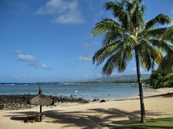 Spiaggia Shanti Maurice beach - La spiaggia ...