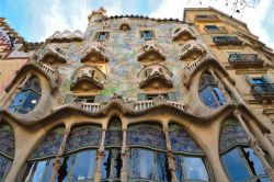 Facciata Casa Batllo Gaudi Barcellona
