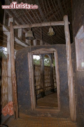 Campane monastero Lago Tana - In Etiopia con i Viaggi di Maurizio Levi