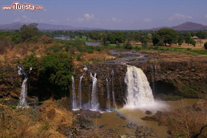 Tissisat: le cascate del Nilo durante la stagione secca si presentano meno potenti - In Etiopia con i Viaggi di Maurizio Levi