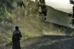 Da Gondar a Lalibela lungo la strada sterrata ...