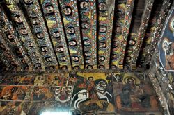 Soffitto angeli e affreschi chiesa Debre Selassie ...