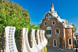 Chiesa gaudi parc guell barcellona