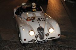 Vettura d'epoca alla 1000 miglia 2012: JAGUAR XK ...