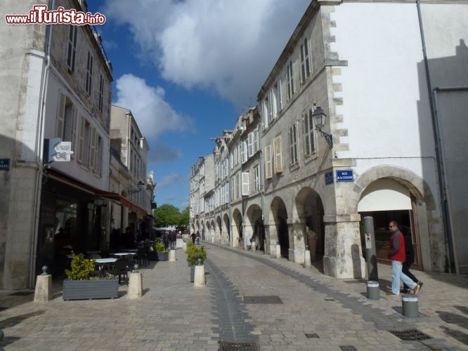 Immagine Strade quartiere antico la rochelle francia