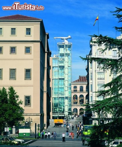 Immagine Il museo Reina Sofia a Madrd - copyright Turespaña