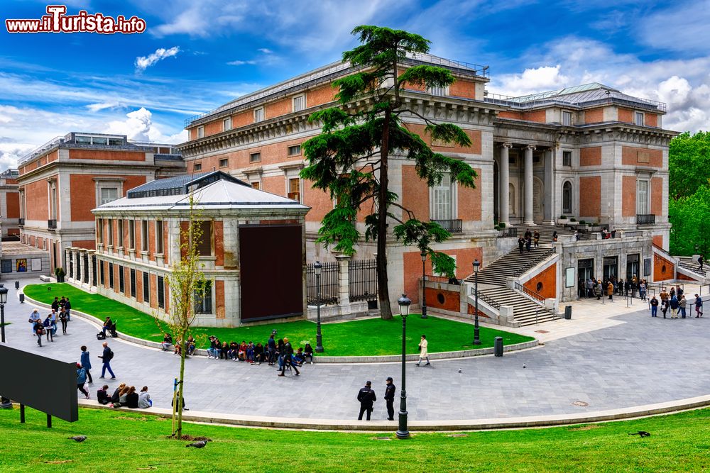 Immagine Il complesso architettonico del Museo del Prado a Madrid, uno dei musei più antichi d'Europa