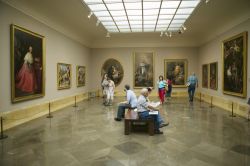 Una sala con dipinti dentro al museo del Padro, luogo imperdibile di Madrid - © Joseph Sohm / Shutterstock.com