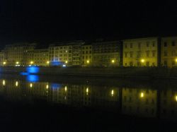 Il Lungarno di Pisa, visto alla sera