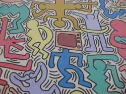 Particolare del murale Tuttomondo di Keith Haring a Pisa