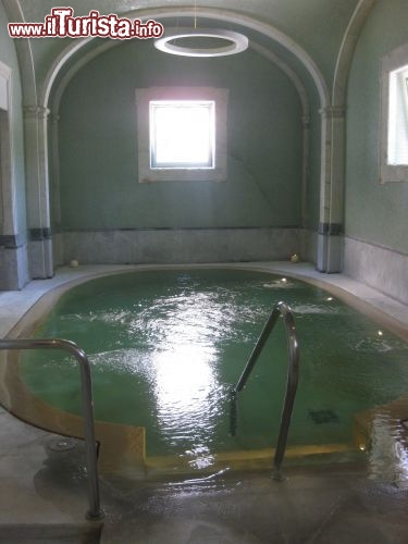 Immagine Spa Bagni di Pisa, la piscina interna a San Giuliano Terme a circa 8 km da Pisa