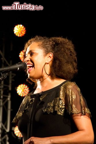 Christine Anu al Blues Festival di Darwin