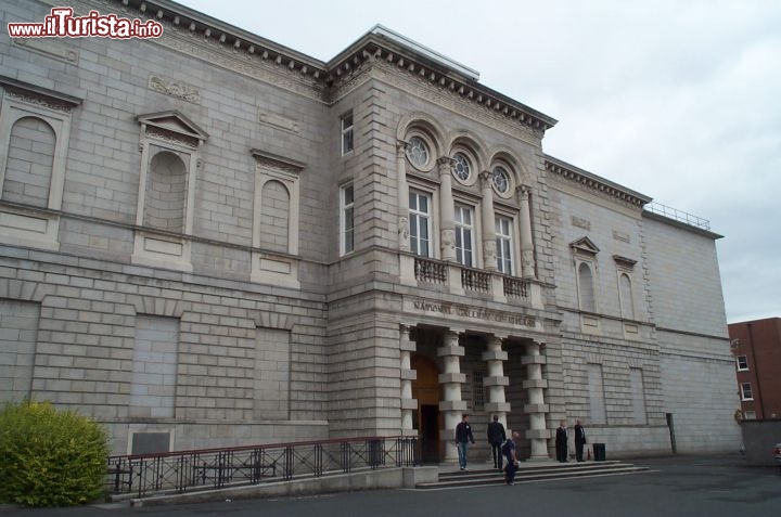 Immagine National Gallery of Ireland Foto di Kaihsu Tai wikipedia