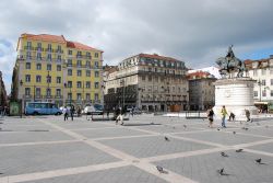 Baixa Lisbona la Praca da Figueira - Cortesia ...