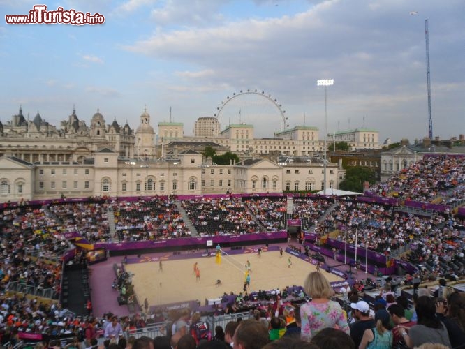 Immagine London 2012 Beach Volley vista diurna