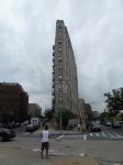 601 Pelham Parkway North edificio simile al Flatiron ...