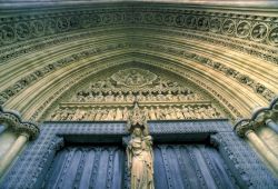 Dettaglio porta nord Westminster Abbey, Londra ...